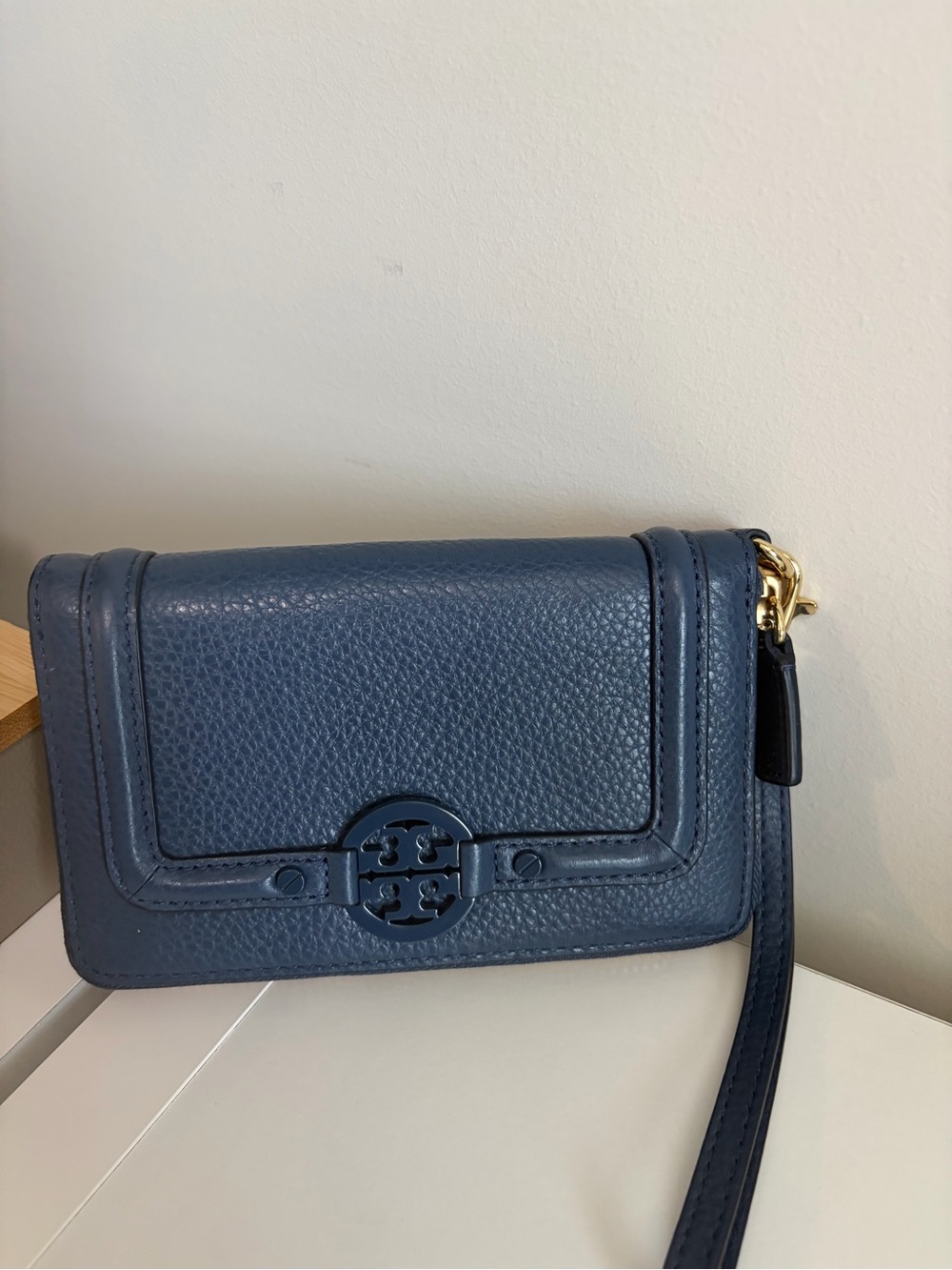 Tory Burch Amanda Smartphone Wristlet